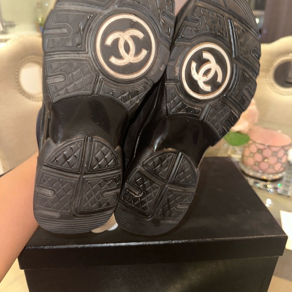 Chanel sneakers - Picture 4 of 6